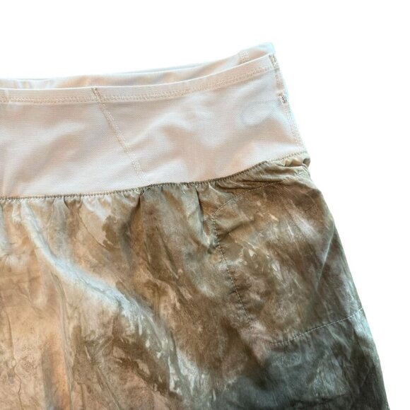 Nike Womens Dri-Fit Trail Running Shorts Tie-Dye Beige & White Lightweight NWOT - Picture 5 of 6